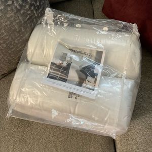 NWT Amazon Home mattress cover/pad.